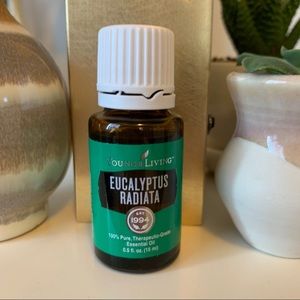 YOUNG LIVING Eucalyptus Radiata essential oil NWT